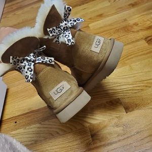 Mini Bailey bow ugg boots